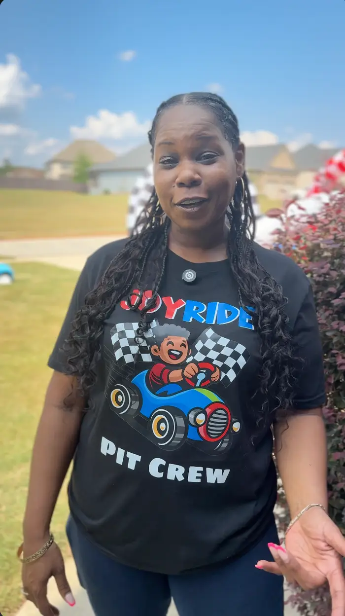 Joyrides Kids Car owner speaking in a Facebook video ad